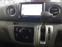 Nissan CARAVAN VAN лот № 30063 оценка 4  с аукциона в Японии 8