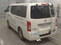 Nissan CARAVAN VAN лот № 30075 оценка 3  с аукциона в Японии 5