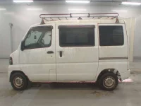 Nissan CLIPPER VAN лот № 239 оценка R  с аукциона в Японии 3