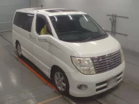 Nissan ELGRAND лот № 10016 оценка 3.5  с аукциона в Японии 4