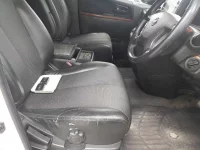 Nissan ELGRAND лот № 10016 оценка 3.5  с аукциона в Японии 7