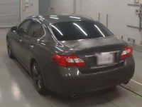 Nissan FUGA лот № 30124 оценка 3.5  с аукциона в Японии 5