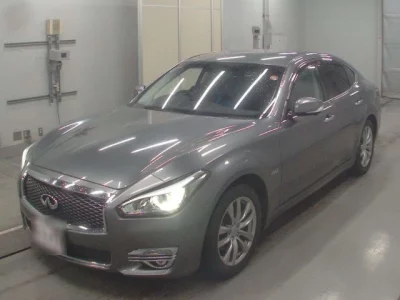 Nissan FUGA  с аукциона в Японии