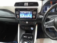 Nissan LEAF лот № 30042 оценка 4.5  с аукциона в Японии 8