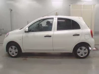 Nissan MARCH лот № 30096 оценка 4.5  с аукциона в Японии 3