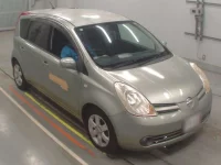 Nissan NOTE лот № 10049 оценка 3.5  с аукциона в Японии 4