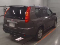 Nissan X-TRAIL лот № 10136 оценка 3.5  с аукциона в Японии 1