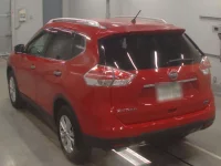 Nissan X-TRAIL лот № 30044 оценка 4  с аукциона в Японии 5