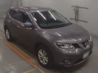 Nissan X-TRAIL лот № 30084 оценка 3.5  с аукциона в Японии 4