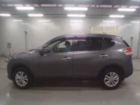 Nissan X-TRAIL лот № 30084 оценка 3.5  с аукциона в Японии 3