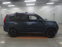 Nissan X-TRAIL лот № 30194 оценка 4  с аукциона в Японии 2