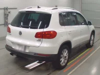 Volkswagen TIGUAN лот № 38031 оценка 4  с аукциона в Японии 1