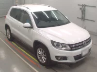 Volkswagen TIGUAN лот № 38031 оценка 4  с аукциона в Японии 4