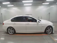 BMW 5-Series лот № 38064 оценка 4  с аукциона в Японии 2