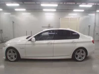 BMW 5-Series лот № 38064 оценка 4  с аукциона в Японии 3