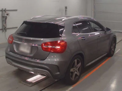 Mercedes-Benz GLA CLASS