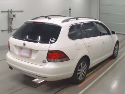 Volkswagen GOLF VARIANT