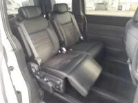 Honda STEP WAGON лот № 30030 оценка 6  с аукциона в Японии 9