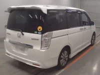 Honda STEP WAGON лот № 30062 оценка 3.5  с аукциона в Японии 1