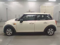 BMW MINI лот № 38007 оценка 4.5  с аукциона в Японии 3