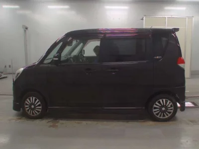 Mitsubishi DELICA D2