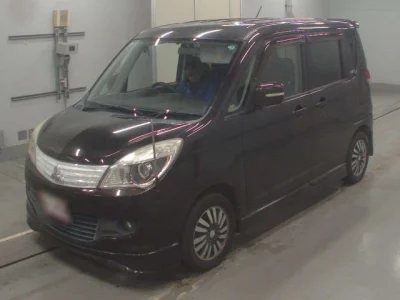 Mitsubishi DELICA D2