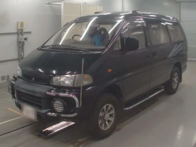 Mitsubishi DELICA