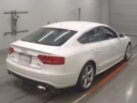 Audi A5 лот № 38008 оценка 4  с аукциона в Японии 1