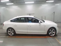 Audi A5 лот № 38008 оценка 4  с аукциона в Японии 2