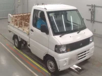 Mitsubishi MINICAB TRUCK лот № 180 оценка 3.5  с аукциона в Японии 4