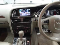 Audi A4 лот № 38038 оценка 4  с аукциона в Японии 8