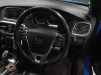 Volvo V40 лот № 38039 оценка 3  с аукциона в Японии 6