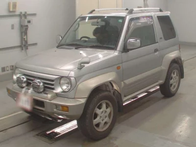 Mitsubishi PAJERO JR