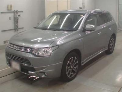 Mitsubishi OUTLANDER PHEV