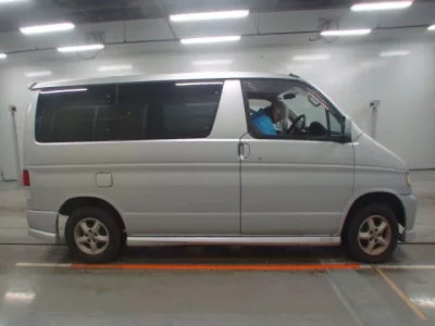 Mazda BONGO FRIENDEE