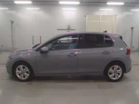 Volkswagen GOLF лот № 38077 оценка 4  с аукциона в Японии 3