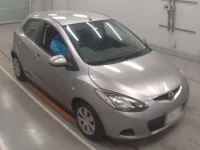Mazda DEMIO лот № 30358 оценка R  с аукциона в Японии 4