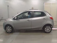 Mazda DEMIO лот № 30358 оценка R  с аукциона в Японии 3