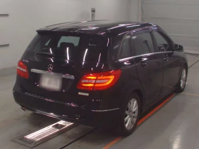 Mercedes-Benz B CLASS