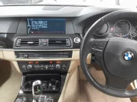 BMW 5-Series лот № 10176 оценка 4  с аукциона в Японии 8
