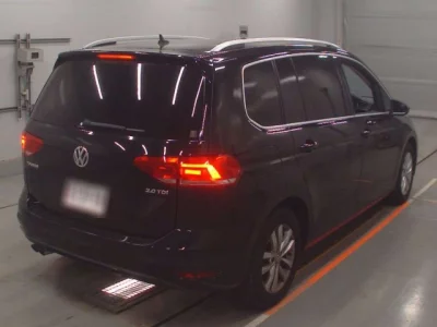 Volkswagen GOLF TOURAN