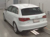 Audi A3 лот № 38083 оценка 3.5  с аукциона в Японии 5