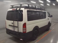 Toyota HIACE VAN лот № 30259 оценка 3  с аукциона в Японии 1