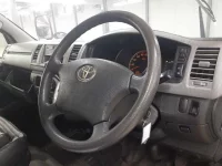 Toyota HIACE VAN лот № 30259 оценка 3  с аукциона в Японии 6