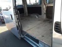 Nissan CARAVAN VAN лот № 30340 оценка 3.5  с аукциона в Японии 9