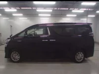 Toyota VELLFIRE лот № 30372 оценка 4  с аукциона в Японии 3
