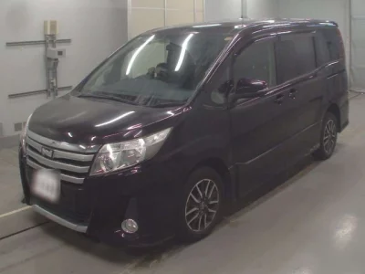 Toyota NOAH  с аукциона в Японии