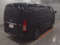 Toyota HIACE VAN лот № 30272 оценка 3.5  с аукциона в Японии 1