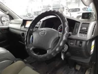 Toyota HIACE VAN лот № 30272 оценка 3.5  с аукциона в Японии 6