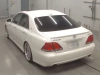 Toyota CROWN лот № 30359 оценка 4  с аукциона в Японии 5